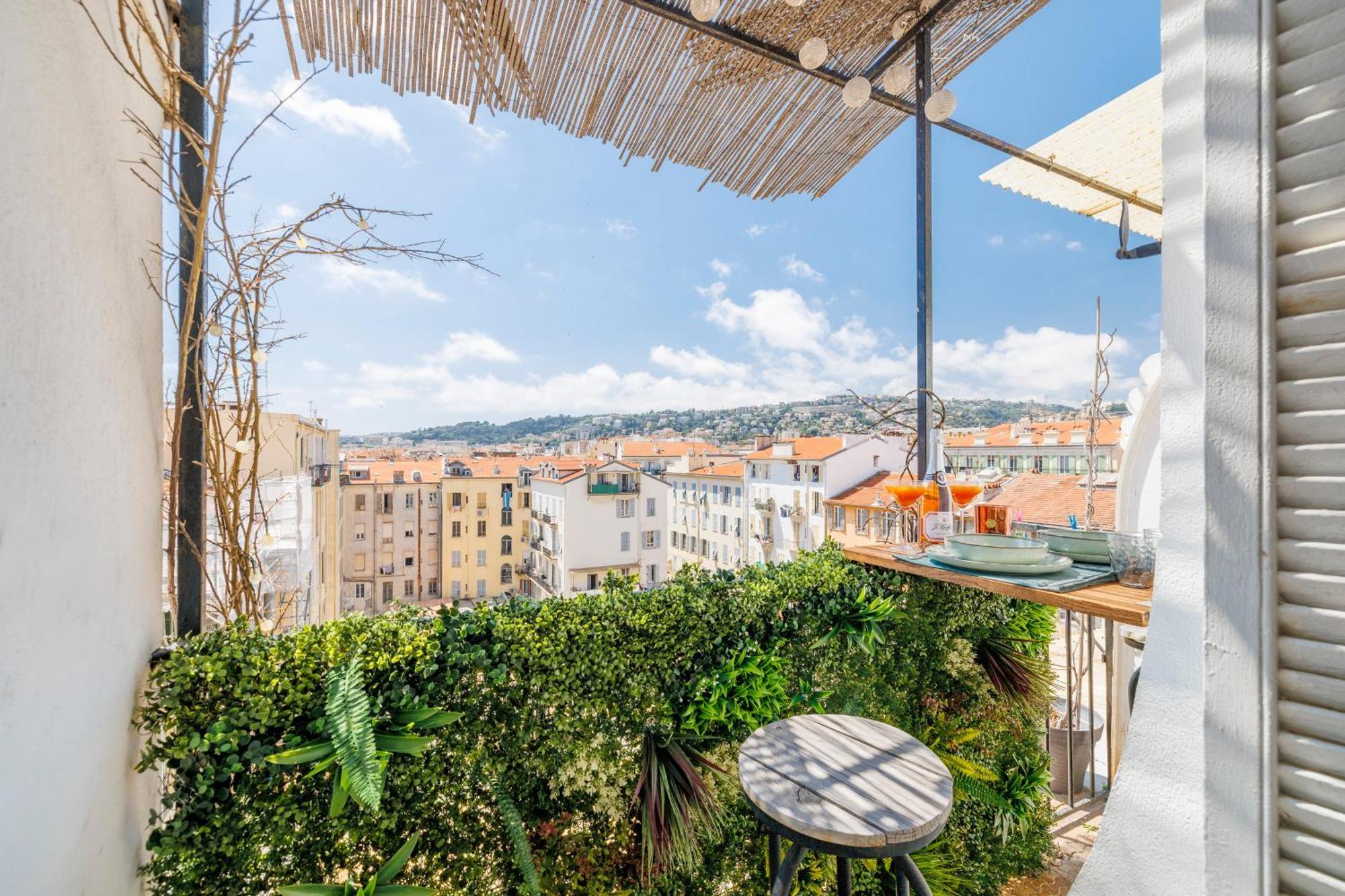 Appartement Center - Balcony Quiet - Air Conditioner - Kitchen - Wifi - Tram *